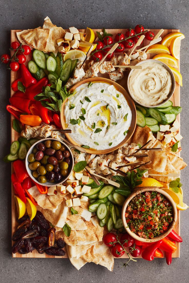 Planche de mezze libanais